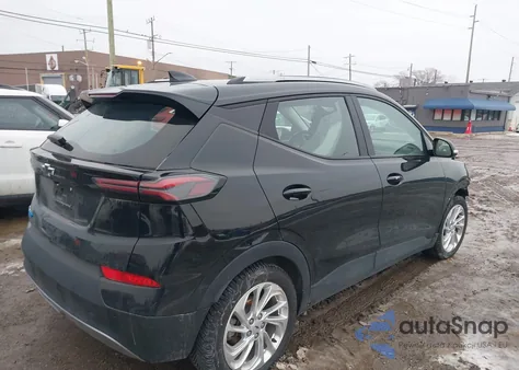 2023 Chevrolet Bolt Euv Fwd Lt z USA, uszkodzony, nr VIN 1G1FY6S04P4110564